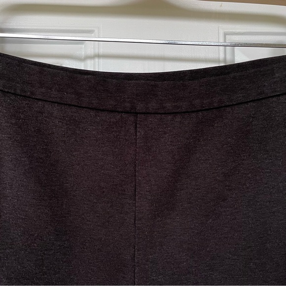 •Talbots• Charcoal Gray Ponte Knit Crop Pants - Size Medium - Picture 3 of 7